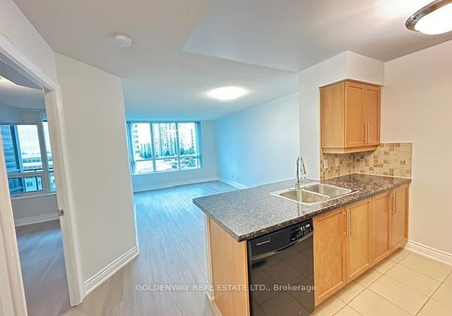 25-greenview-avenue-toronto-ontario-c13443534
