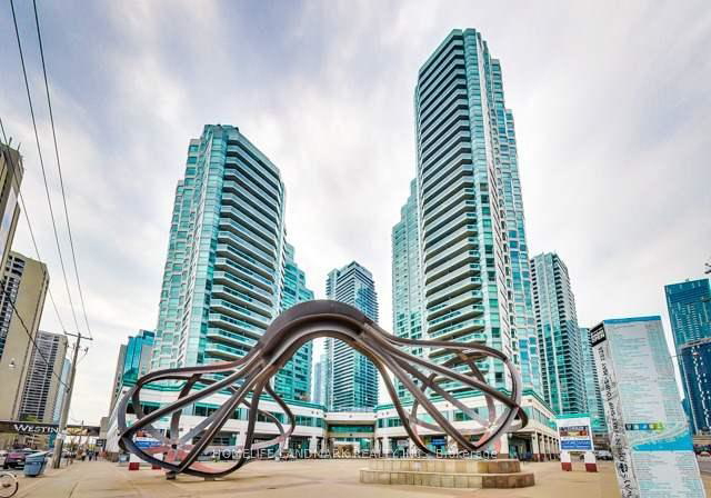 10-yonge-street-toronto-ontario-c13443544