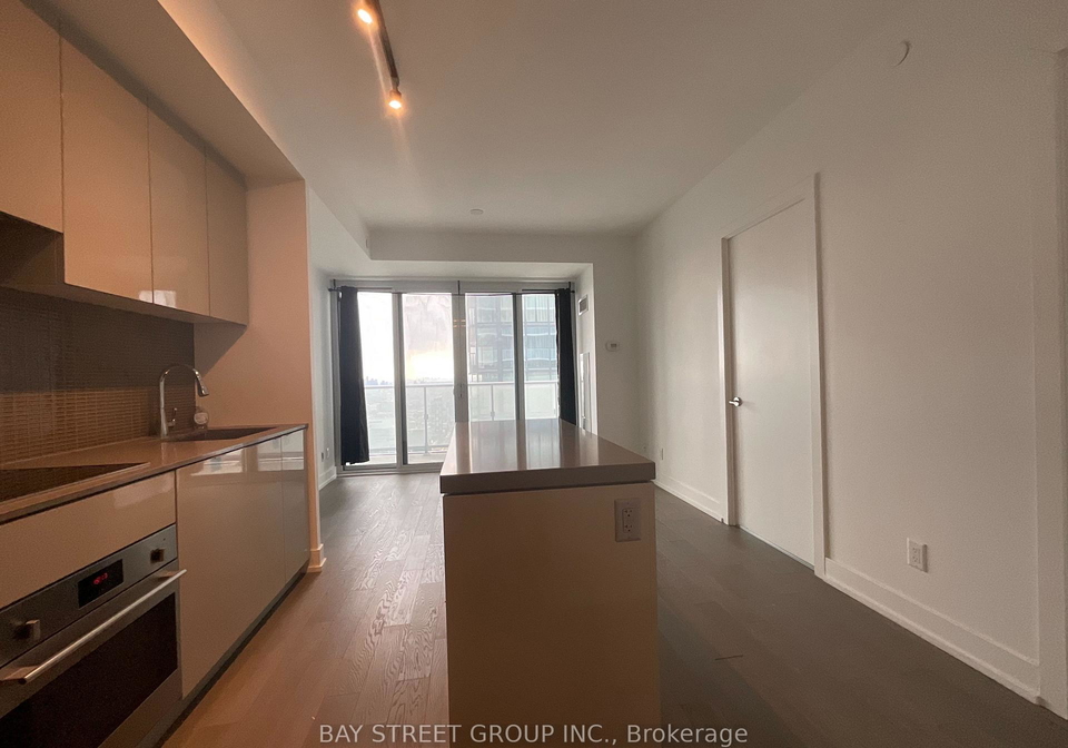 7-grenville-street-toronto-ontario-c13443604
