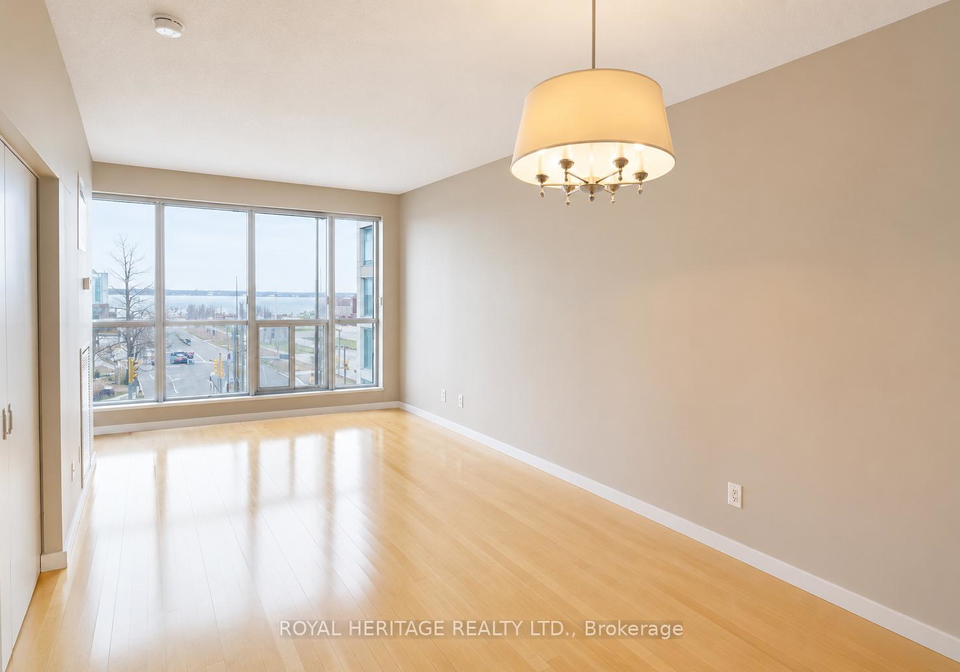 208-queens-quay-w-toronto-ontario-c13443618