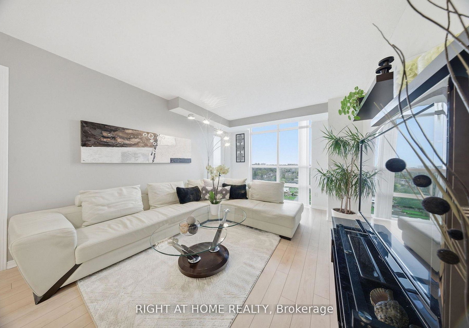 233-beecroft-road-toronto-ontario-c13443728