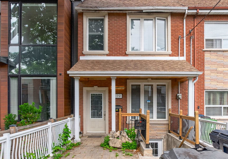 119-markham-street-toronto-ontario-c13443928