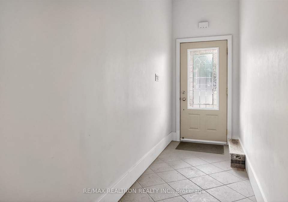 119-markham-street-toronto-ontario-c13443928