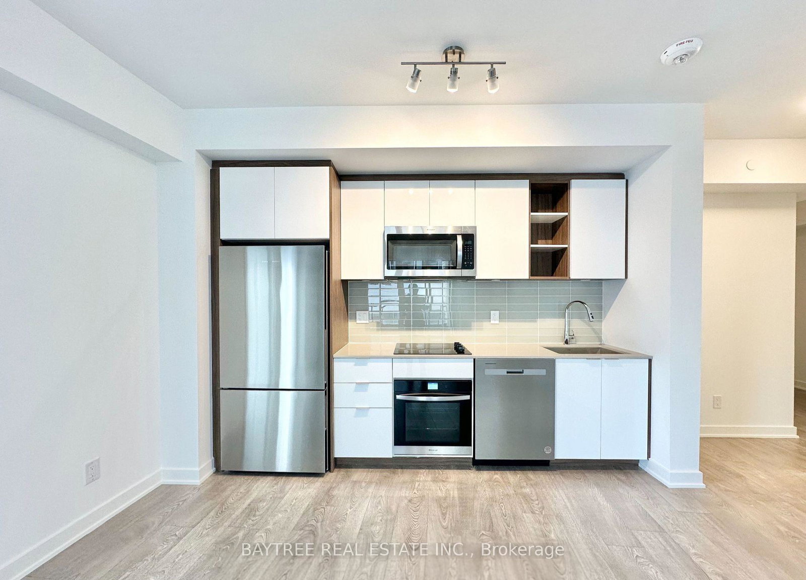 543-richmond-street-w-toronto-ontario-c13443942