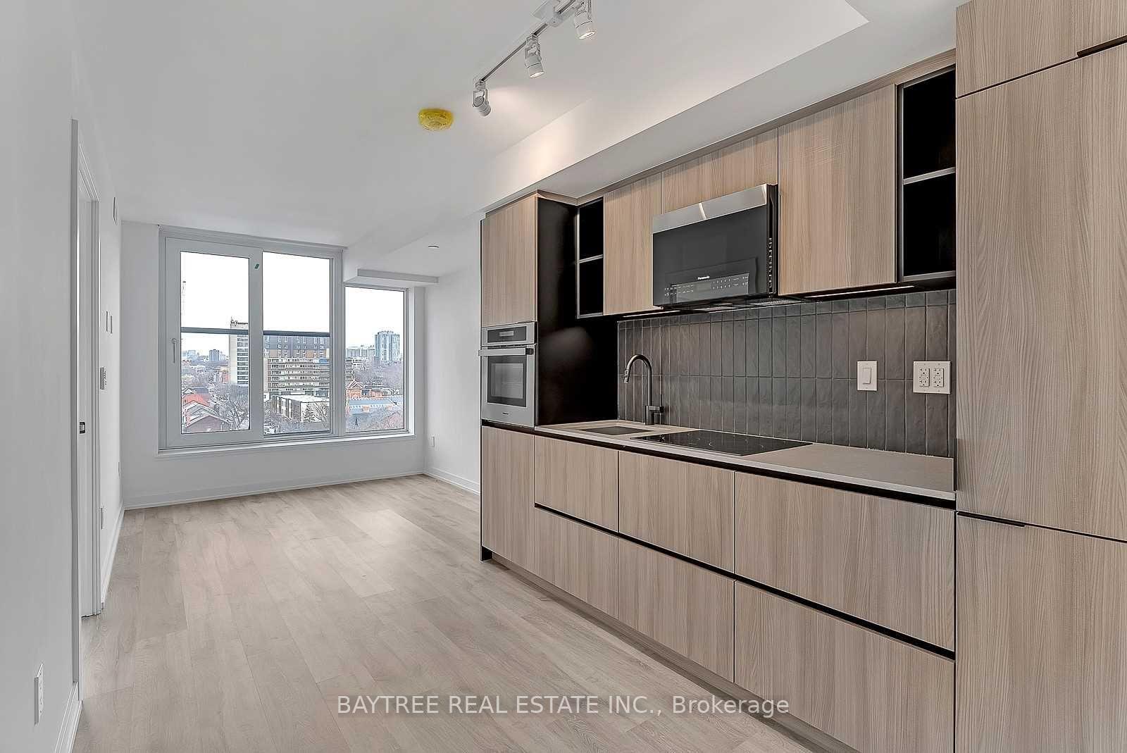 2-augusta-avenue-toronto-ontario-c13443954