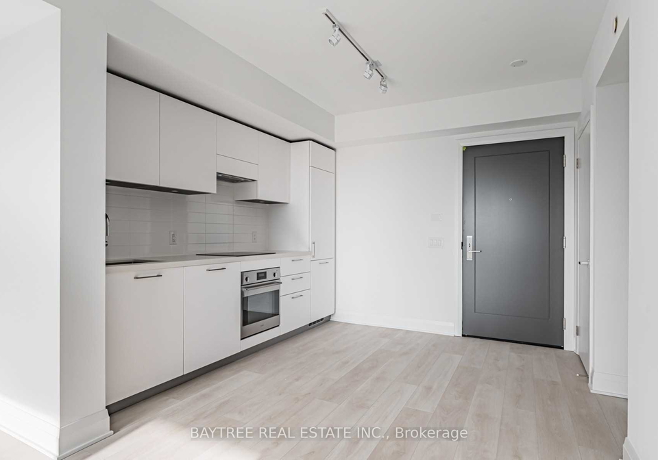 33-frederick-todd-way-east-york-ontario-c13443986