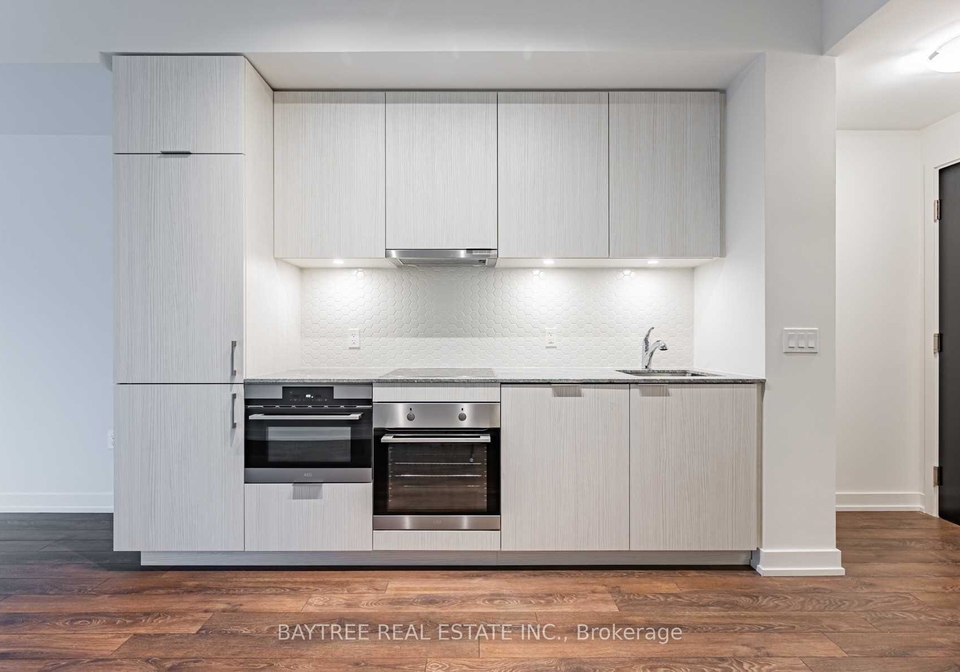 158-front-street-e-toronto-ontario-c13443994