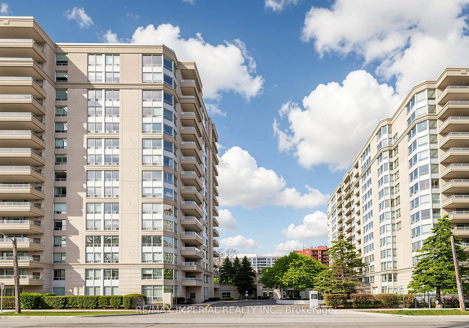 2-covington-road-toronto-ontario-c13444012