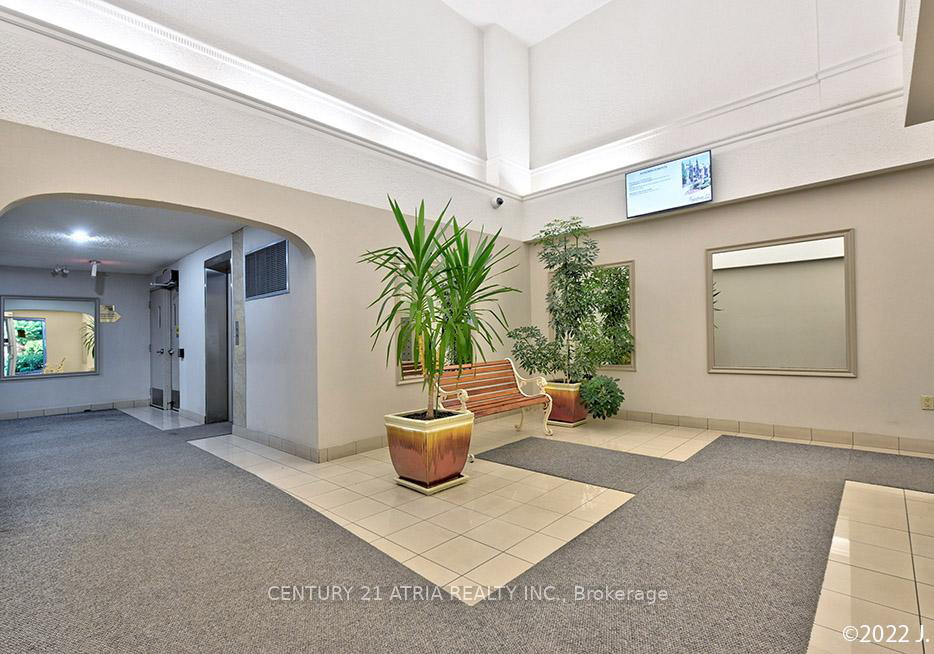 4005-don-mills-road-north-york-ontario-c13444040