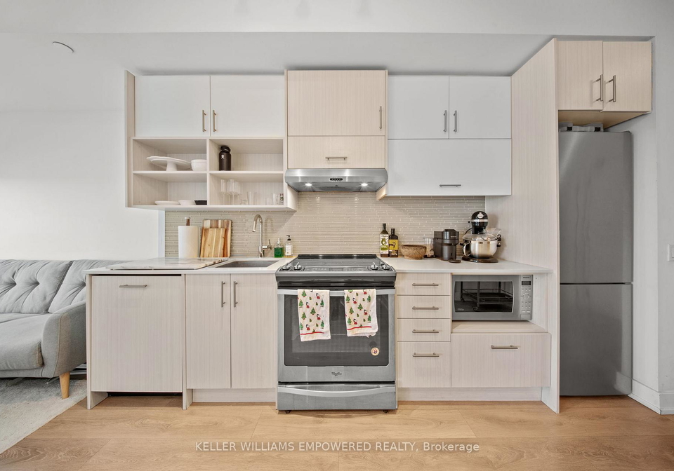 128-fairview-mall-drive-north-york-ontario-c13444260