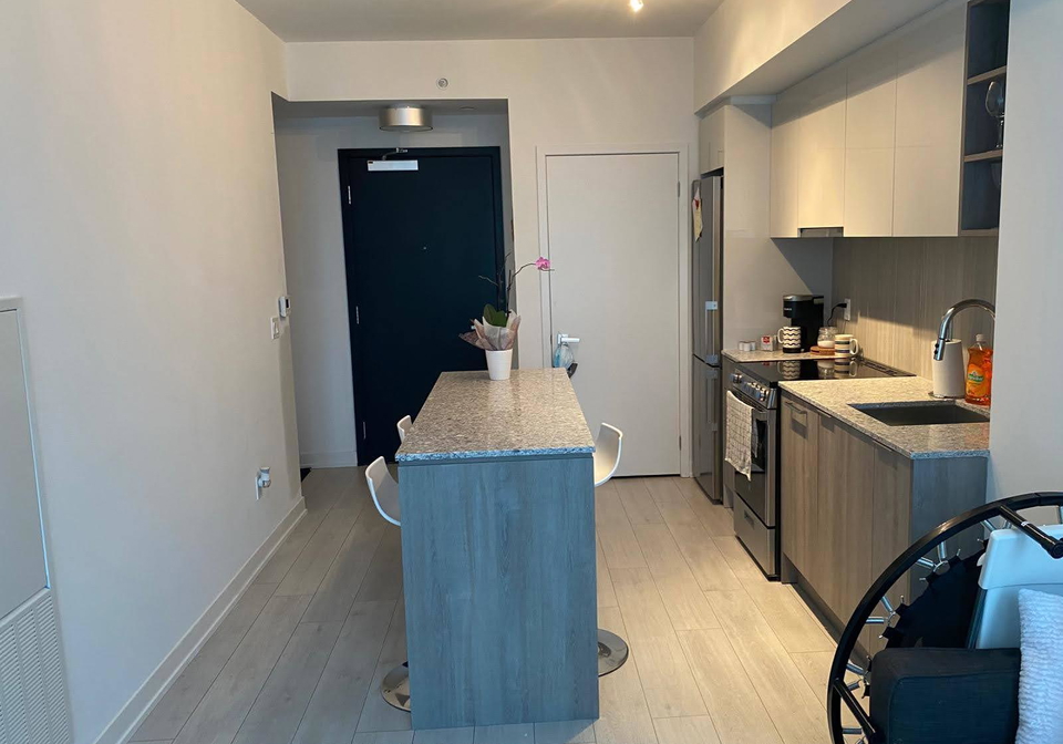 31-tippett-road-toronto-ontario-c13444312
