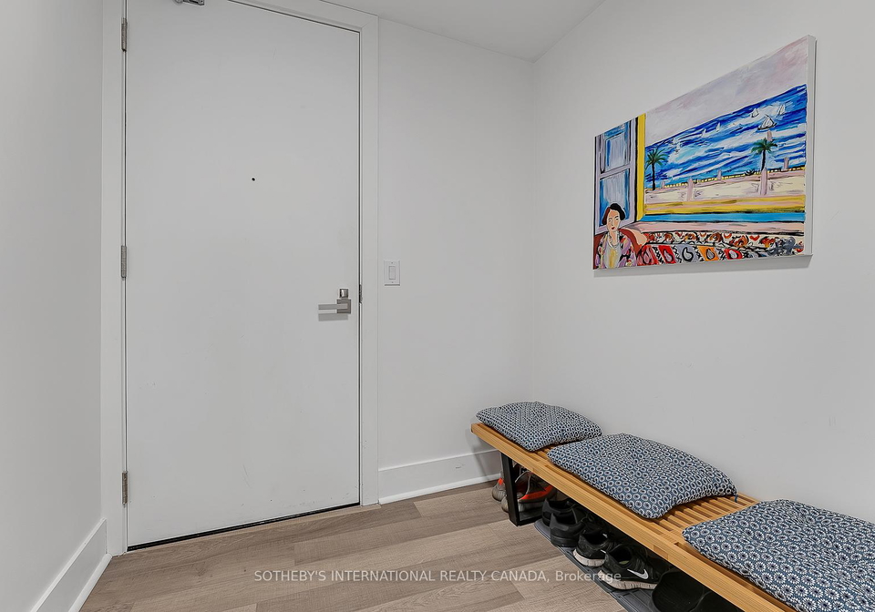 32-davenport-road-toronto-ontario-c13444348