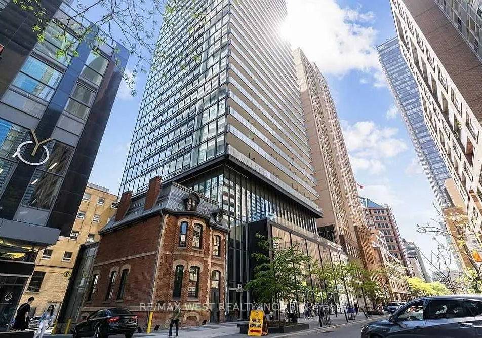 15-grenville-street-toronto-ontario-c13444478