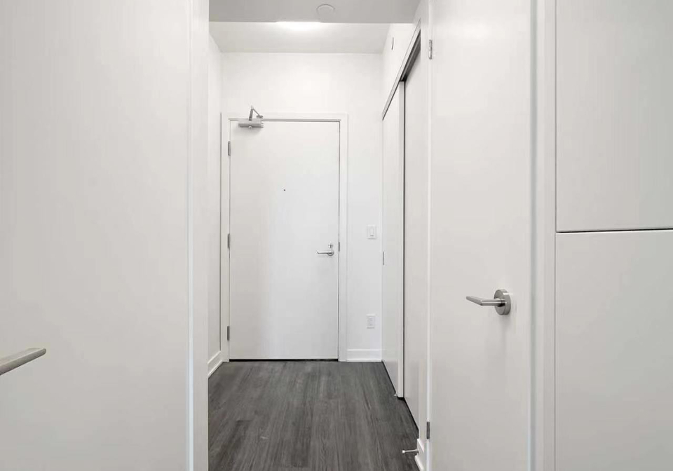 185-alberta-avenue-w-toronto-ontario-c13444590