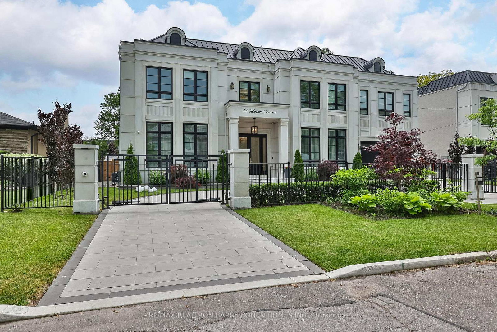15-sulgrave-crescent-north-york-ontario-c13444656