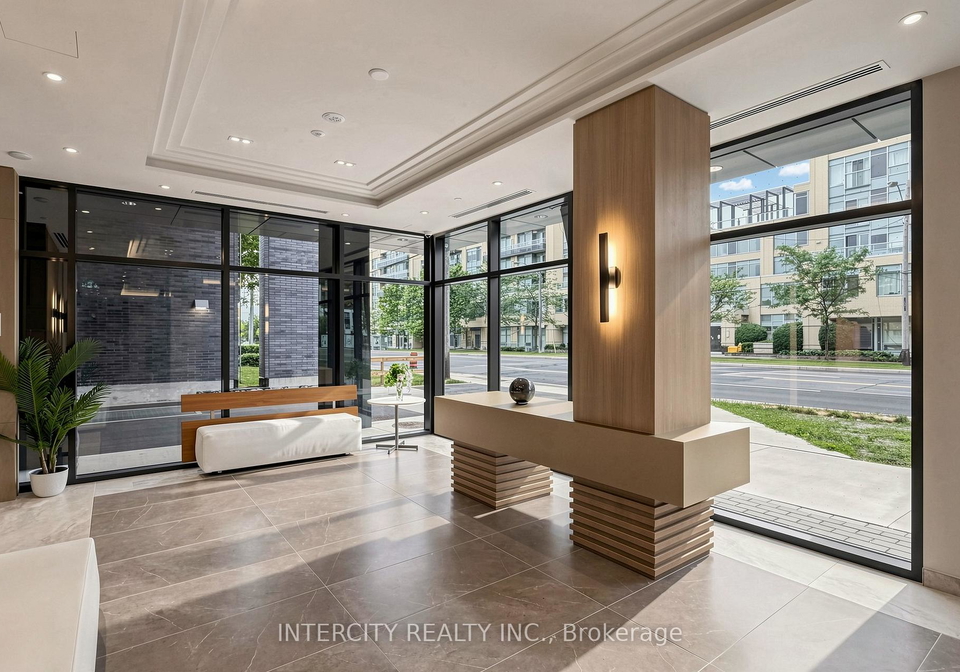 700-sheppard-avenue-w-toronto-ontario-c13444688