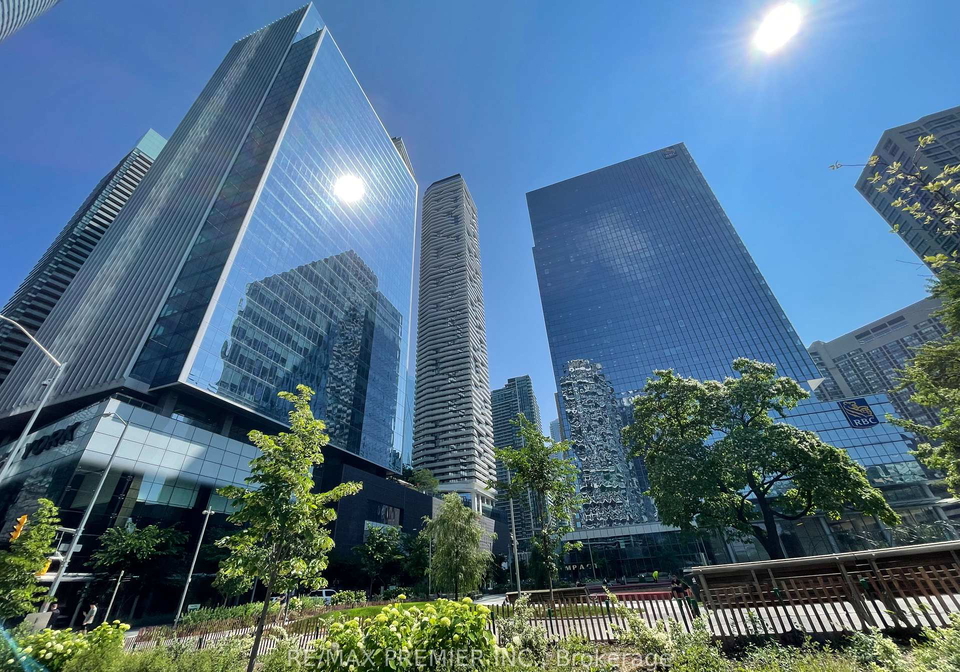 88-harbour-street-toronto-ontario-c13444774