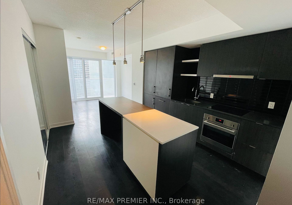 88-harbour-street-toronto-ontario-c13444774
