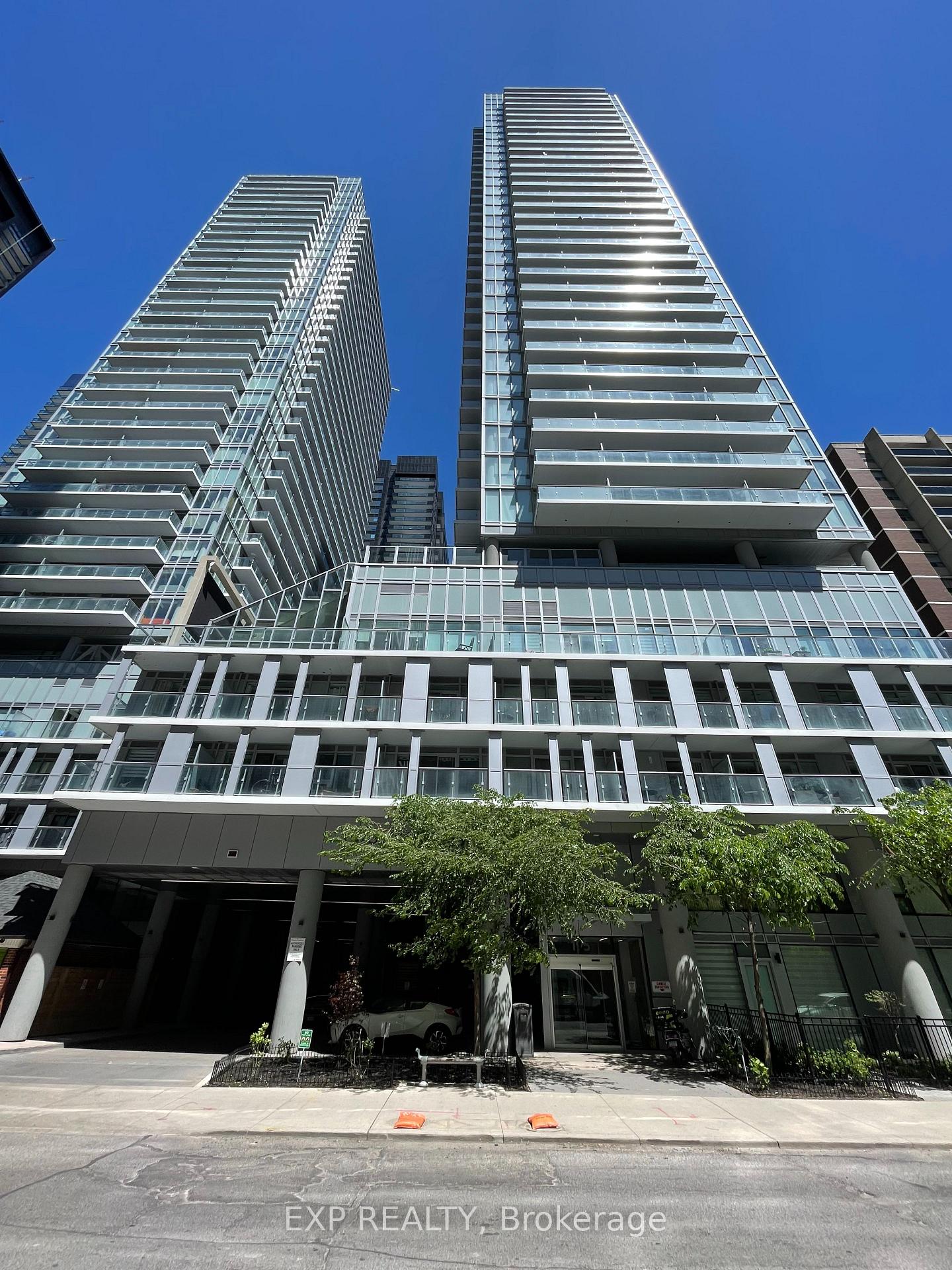 195-redpath-avenue-toronto-ontario-c13444776