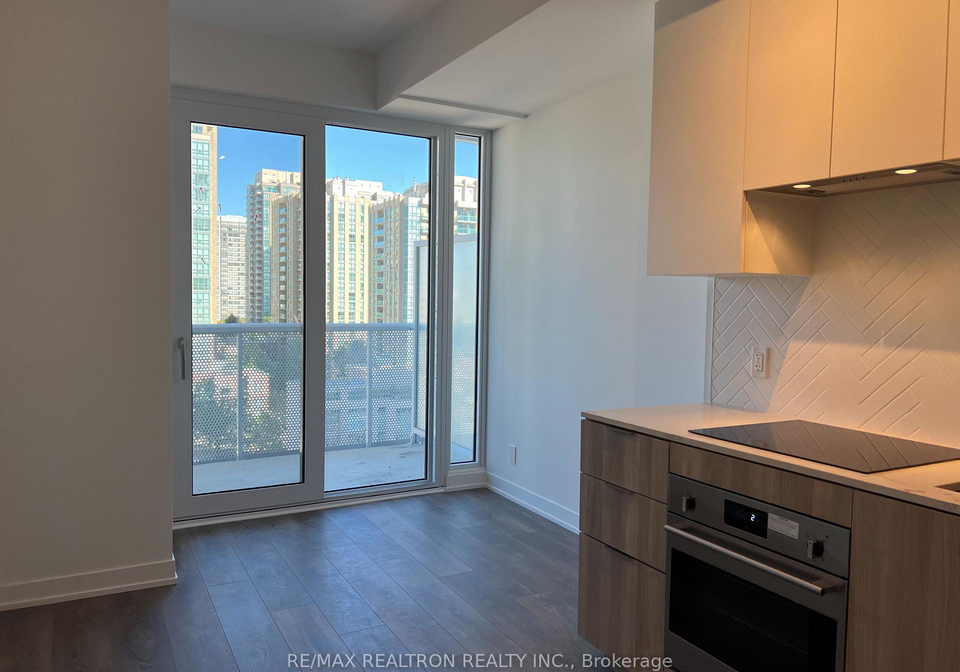 15-holmes-avenue-north-york-ontario-c13444816