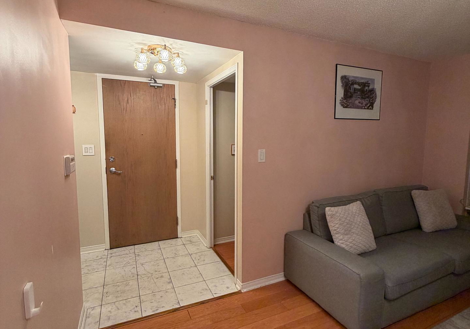 233-beecroft-road-toronto-ontario-c13444926