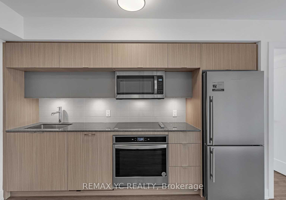 585-bloor-street-e-toronto-ontario-c13445030