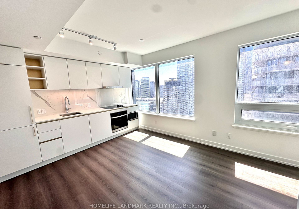 8-wellesley-street-w-toronto-ontario-c13445072