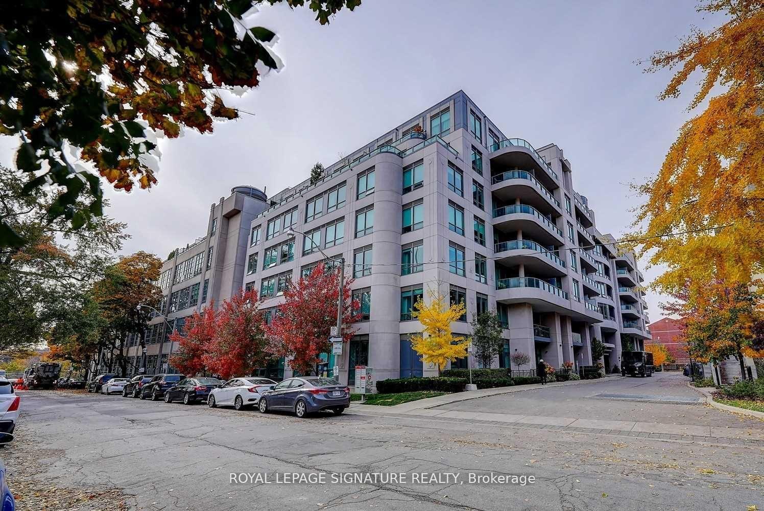 377-madison-avenue-toronto-ontario-c13445122