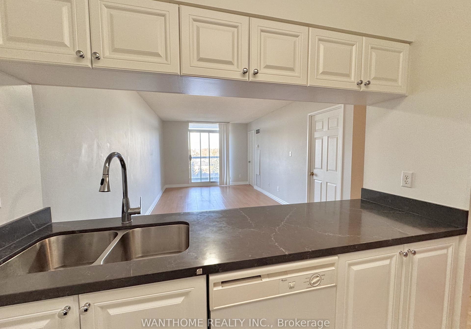 28-empress-avenue-north-york-ontario-c13445300