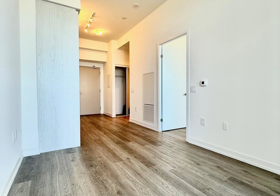 55-w-cooper-street-toronto-ontario-c13445324