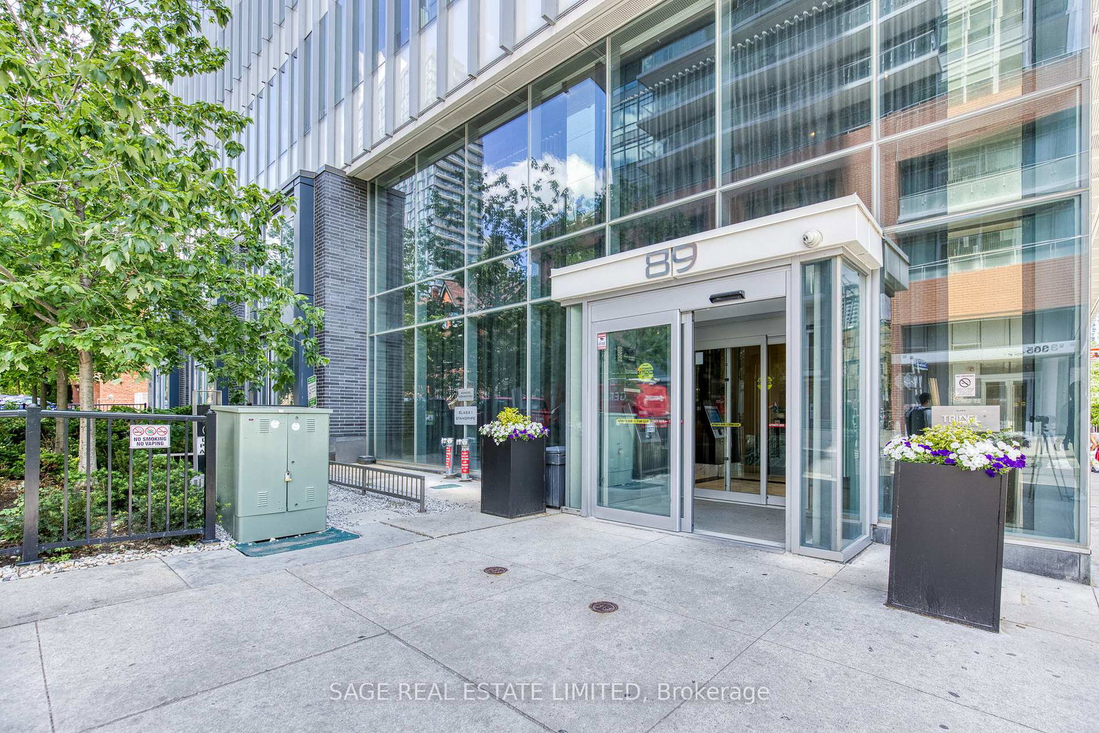 89-mcgill-street-toronto-ontario-c13445358
