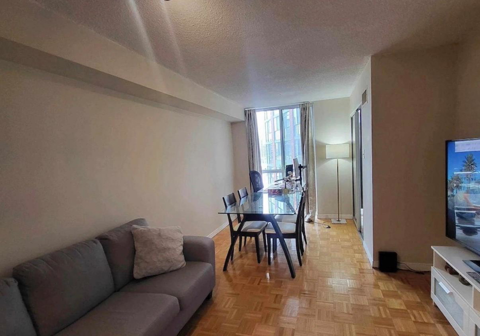 801-king-street-w-toronto-ontario-c13445366