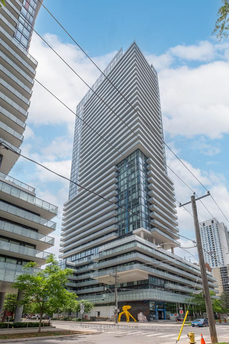 161-roehampton-avenue-toronto-ontario-c13445402
