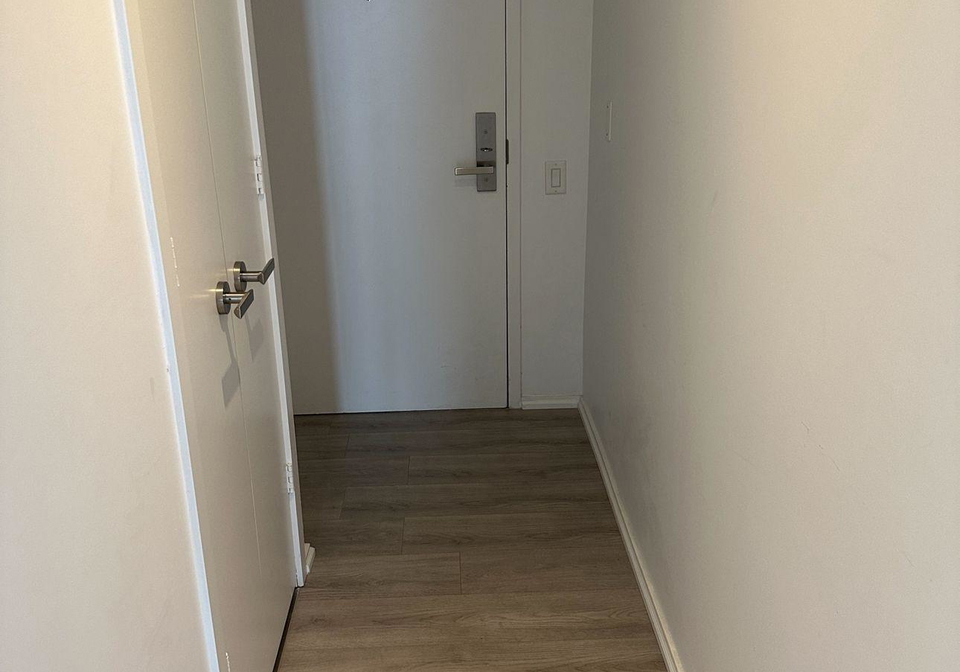 5-st-joseph-street-toronto-ontario-c13445476