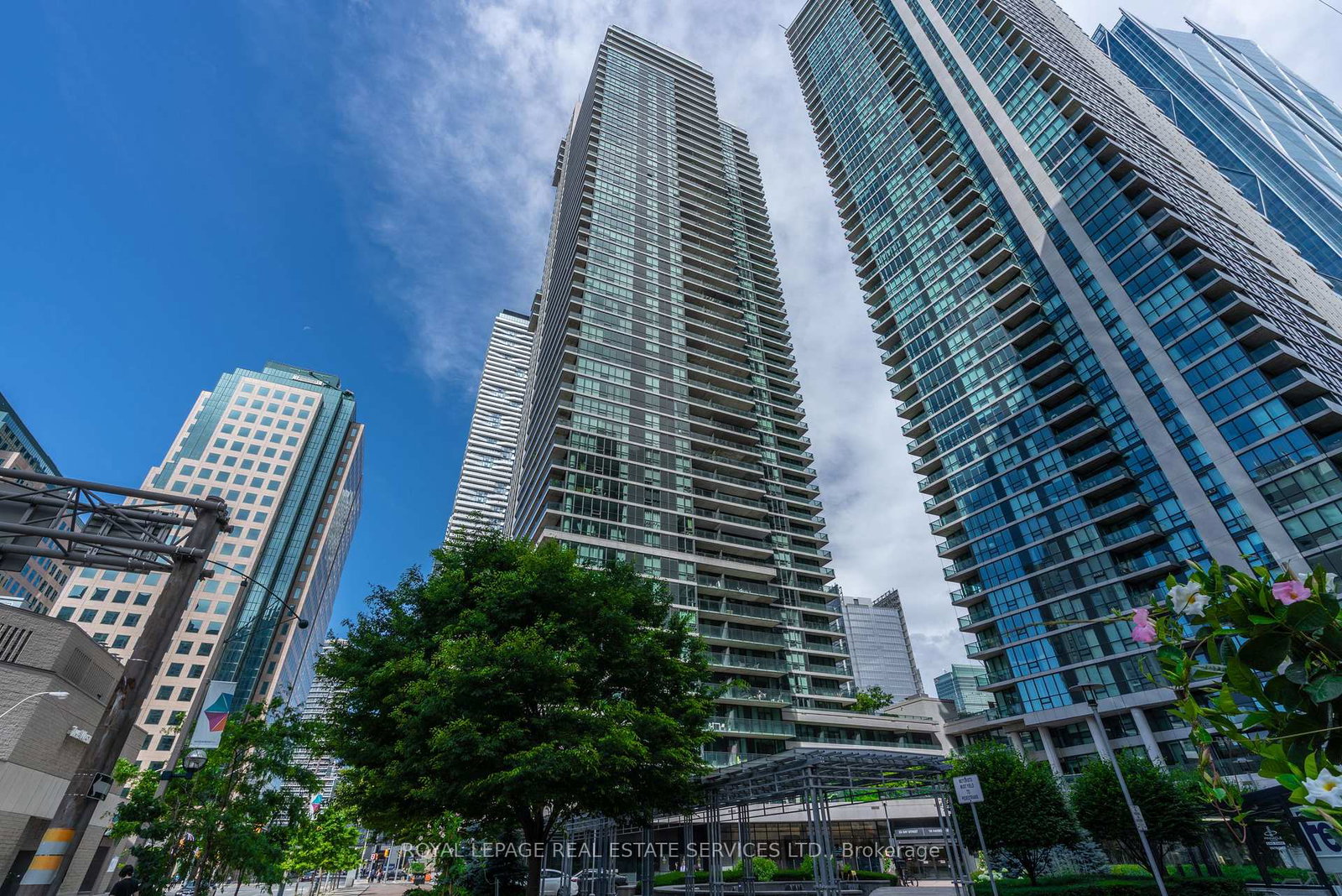 18-harbour-street-toronto-ontario-c13445494