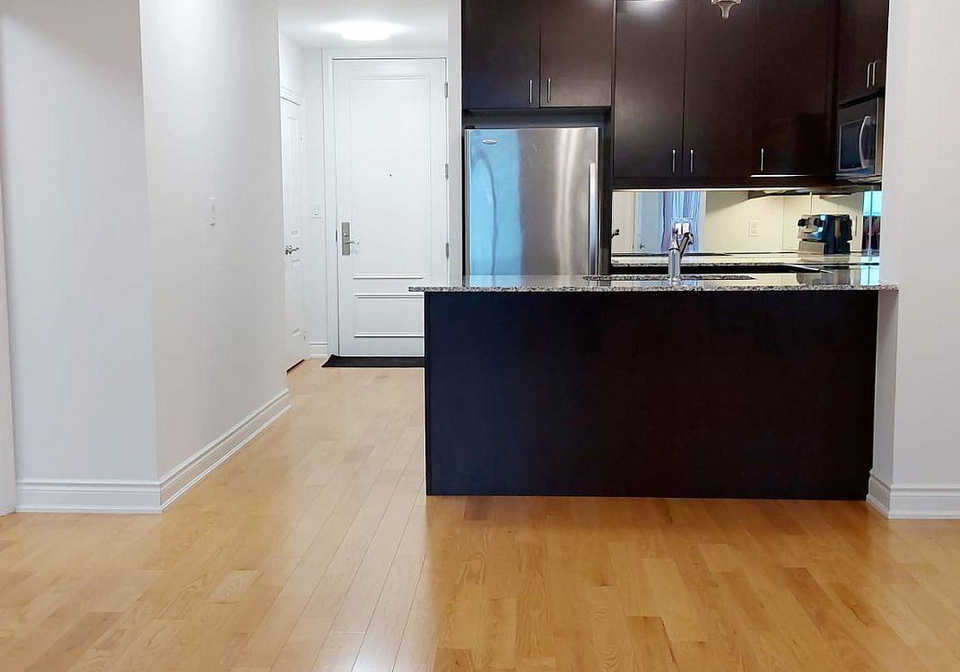 20-bloorview-place-north-york-ontario-c13445508