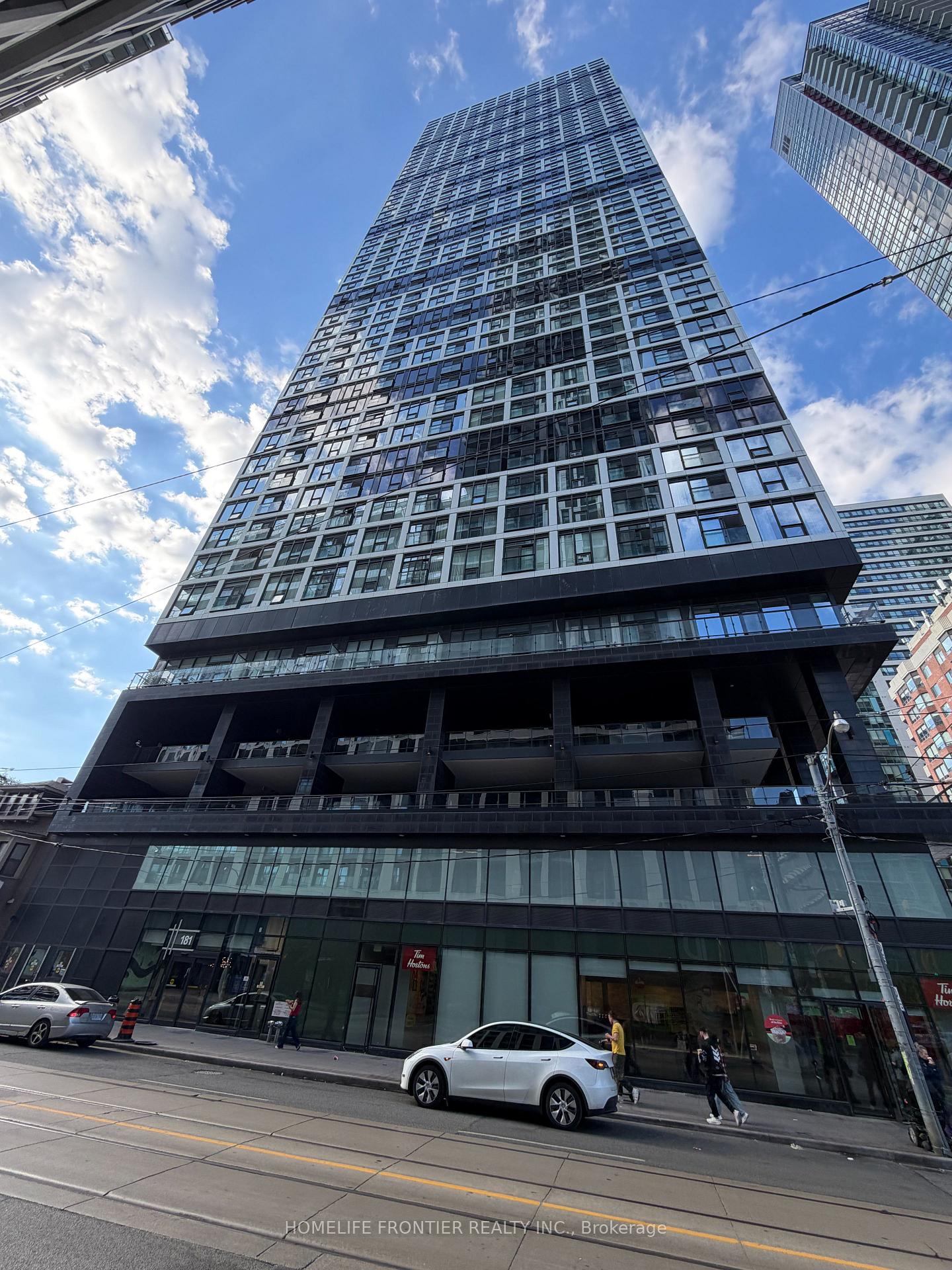 181-dundas-street-e-toronto-ontario-c13445538