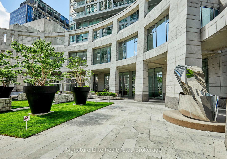 2191-yonge-street-toronto-ontario-c13445556