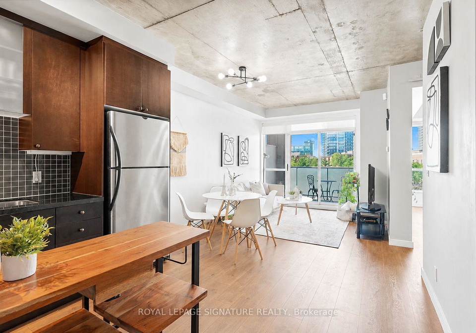 1-shaw-street-toronto-ontario-c13445580