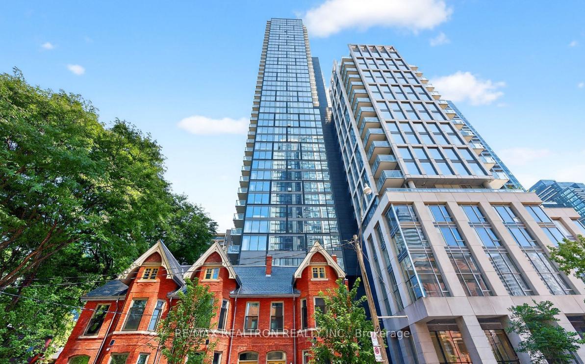 3-gloucester-street-toronto-ontario-c13445642