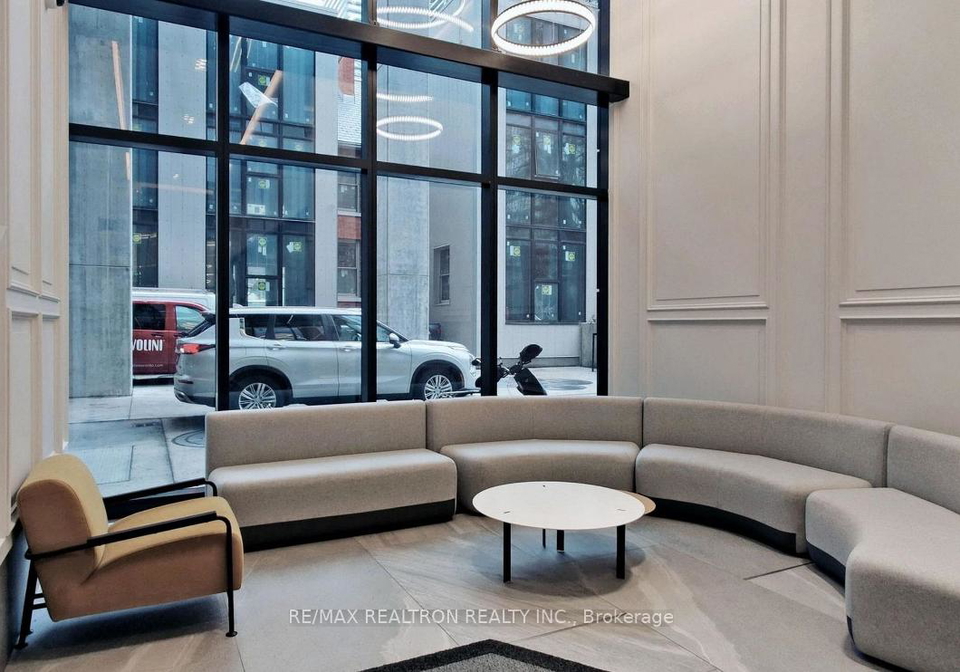 3-gloucester-street-toronto-ontario-c13445642