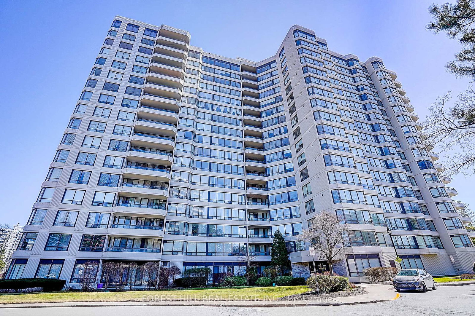 1101-steeles-avenue-w-toronto-ontario-c13445726