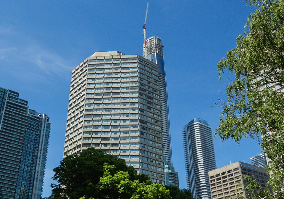 33-harbour-square-toronto-ontario-c13445780