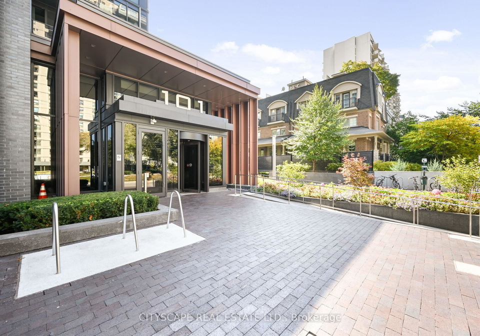 101-erskine-avenue-toronto-ontario-c13445858