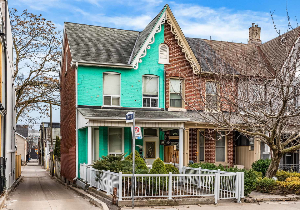 11-foxley-street-toronto-ontario-c13445966