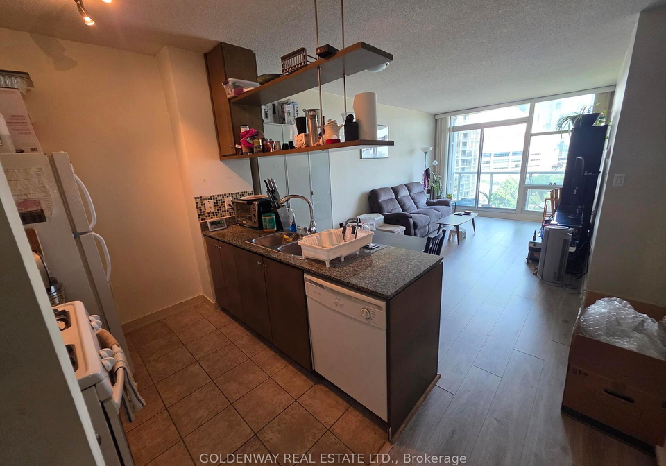 35-mariner-terrace-toronto-ontario-c13446020