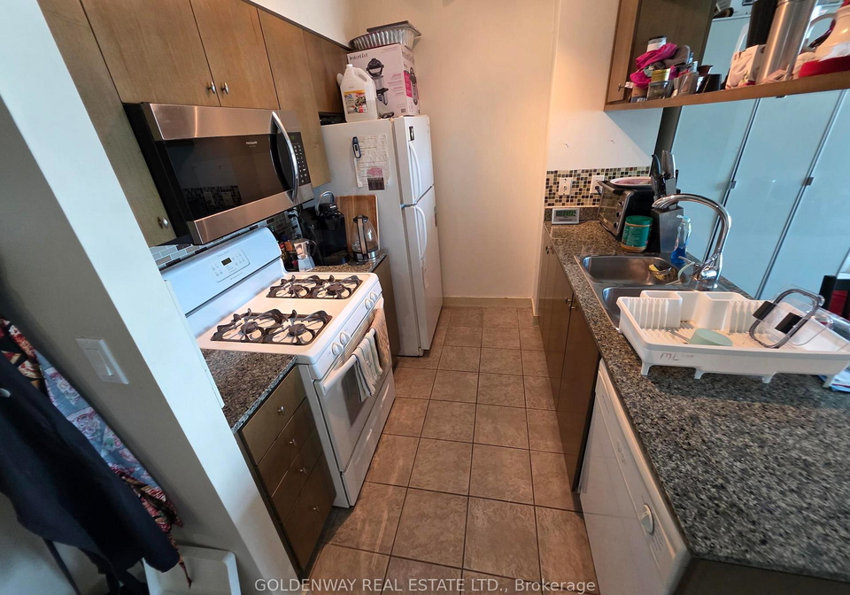 35-mariner-terrace-toronto-ontario-c13446020
