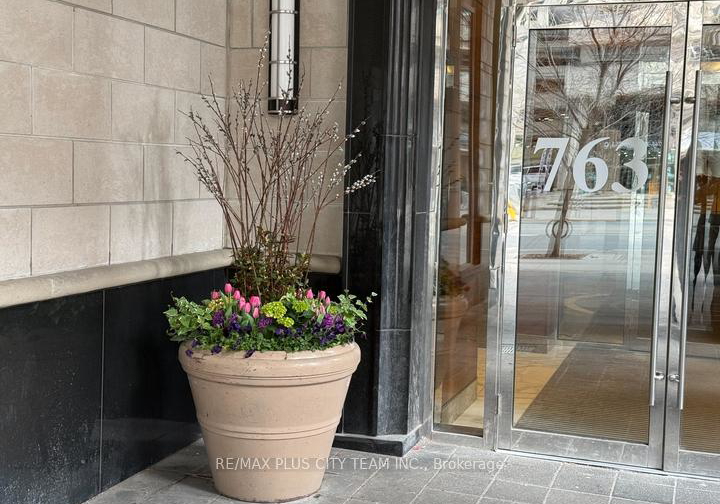763-bay-street-toronto-ontario-c13446034