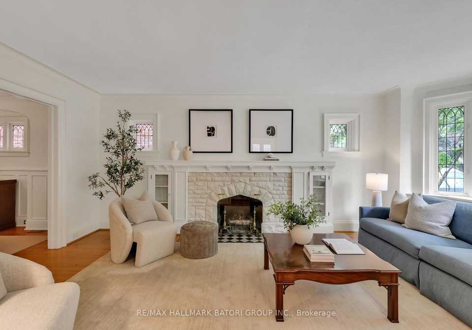 152-hillhurst-boulevard-toronto-ontario-c13446126