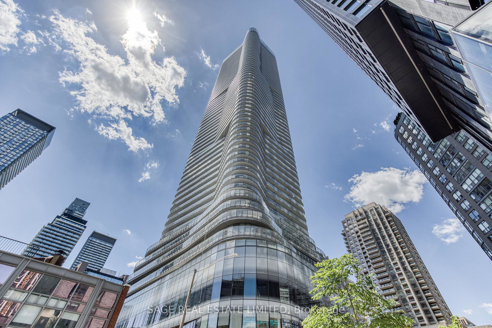 11-wellesley-street-w-toronto-ontario-c13446296